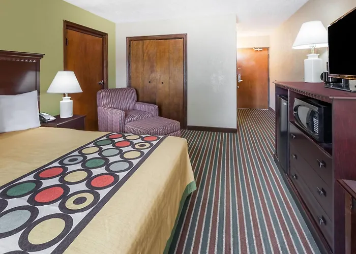 Super 8 By Wyndham Harrison Ar