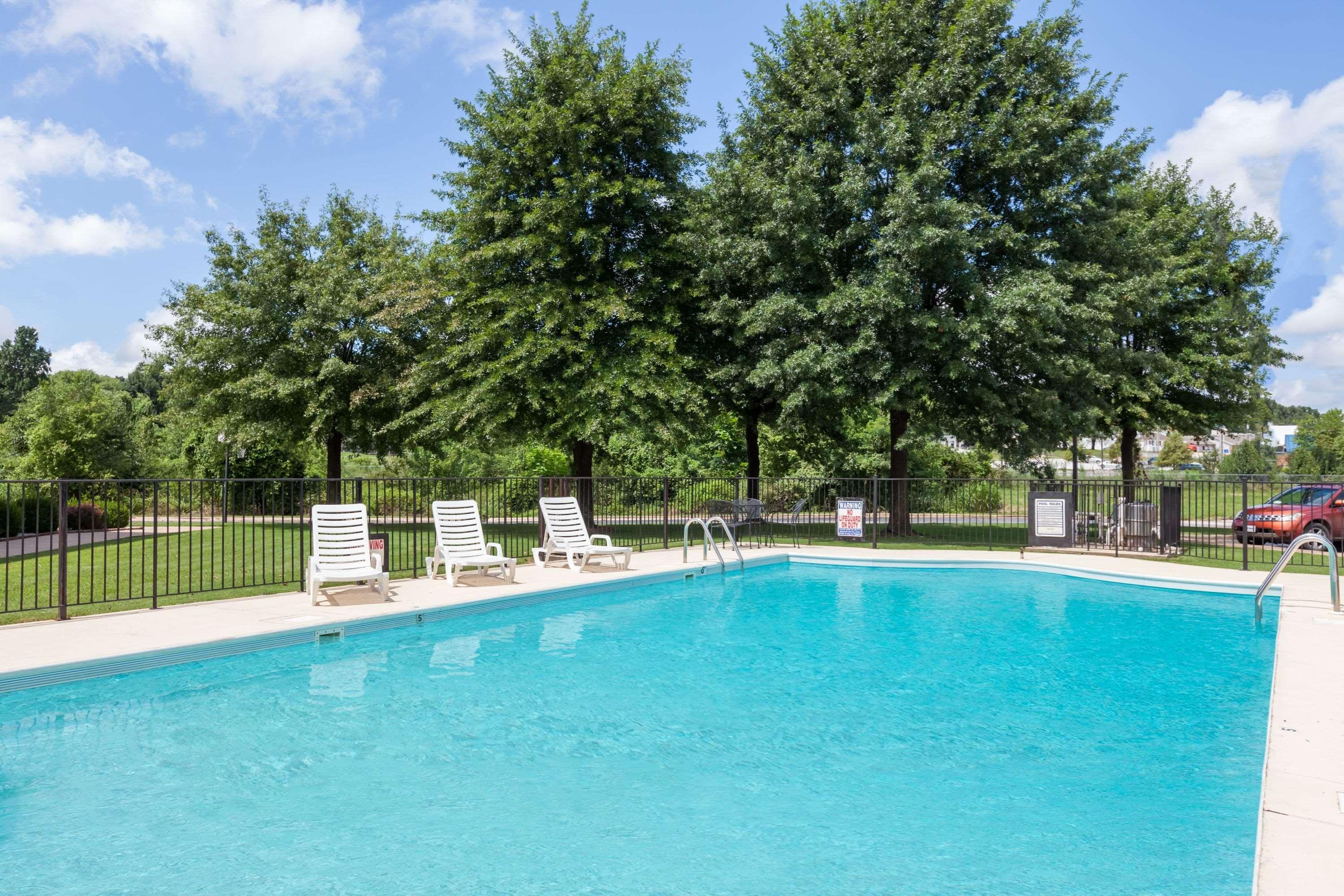 Super 8 By Wyndham Ar Motel 2*