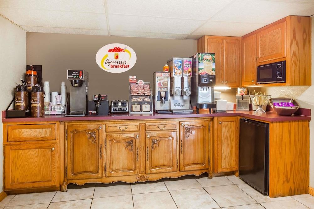 Motel Super 8 By Wyndham Ar Harrison